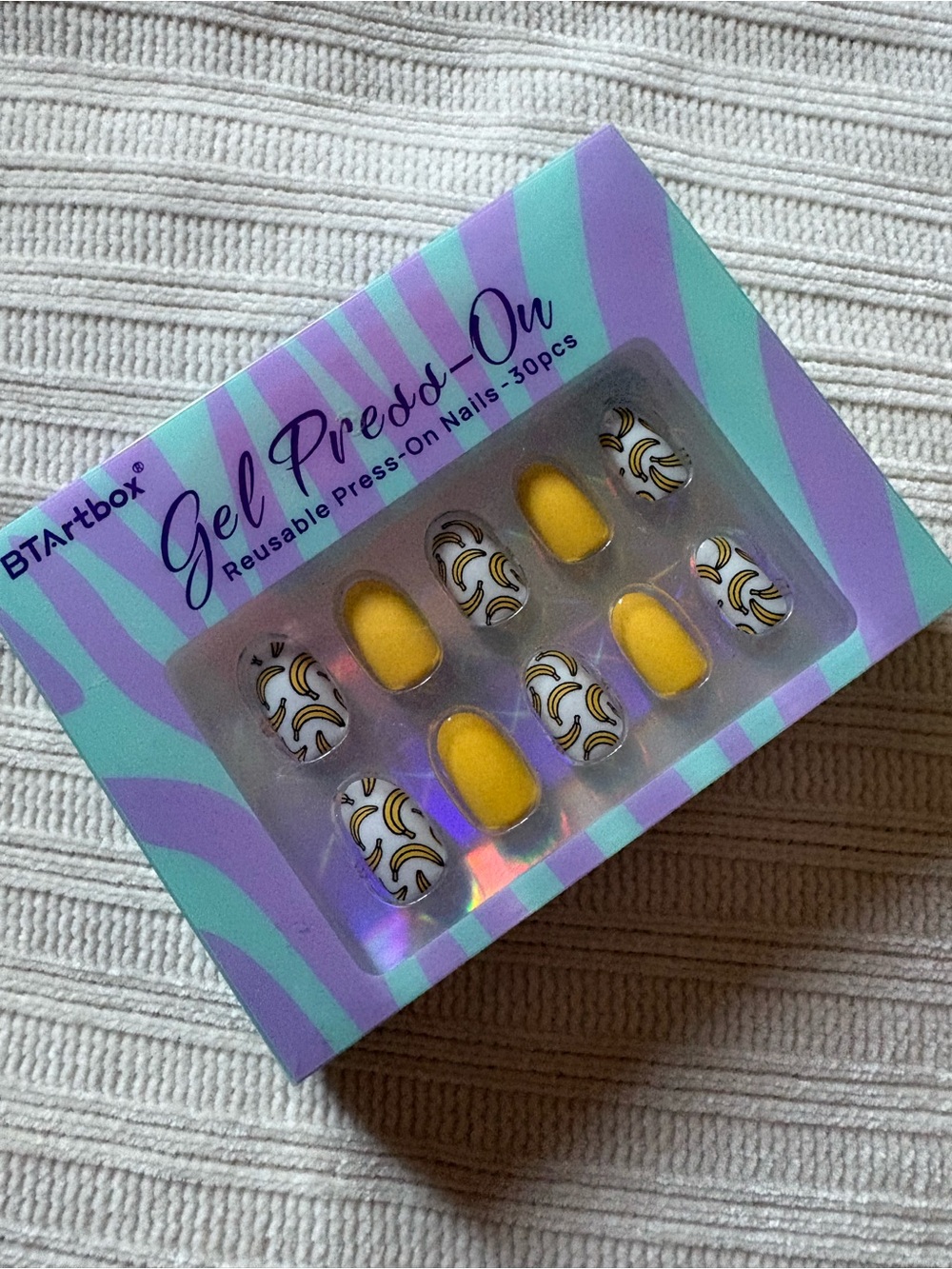 New BTArtbox Gel Press-On Nails - Yellow & White Banana Design